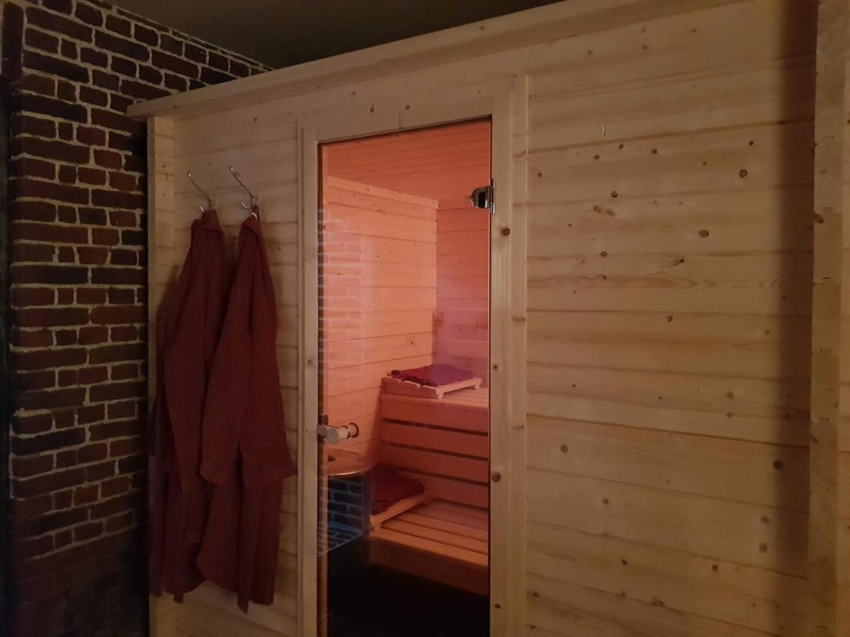 Au Soleil Vert - Chambre De Charme Avec Spa Et Sauna Prives Zeggers-Cappel Exterior photo